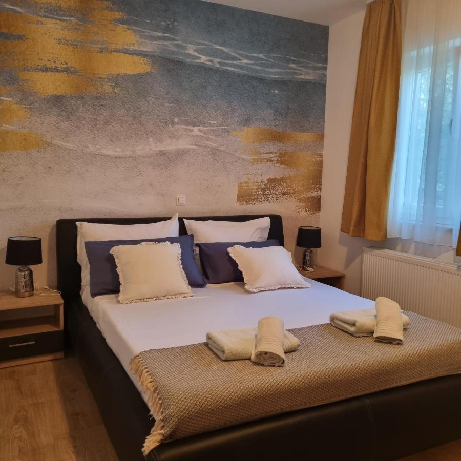 Apartments Miocic Zadar Exterior photo